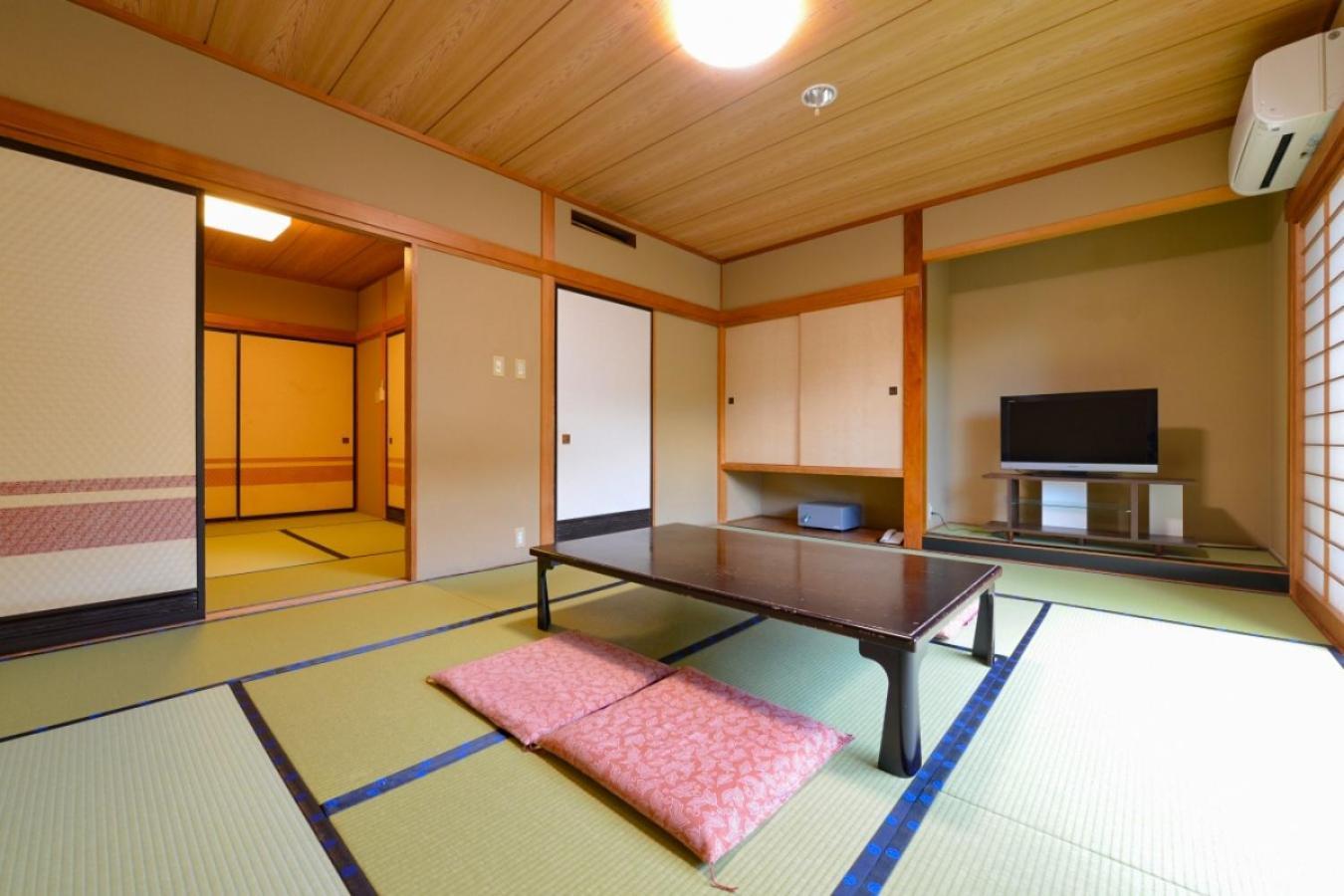 Ooedo Onsen Monogatari Shinshu Kakeyu Hotel Ueda Cameră foto