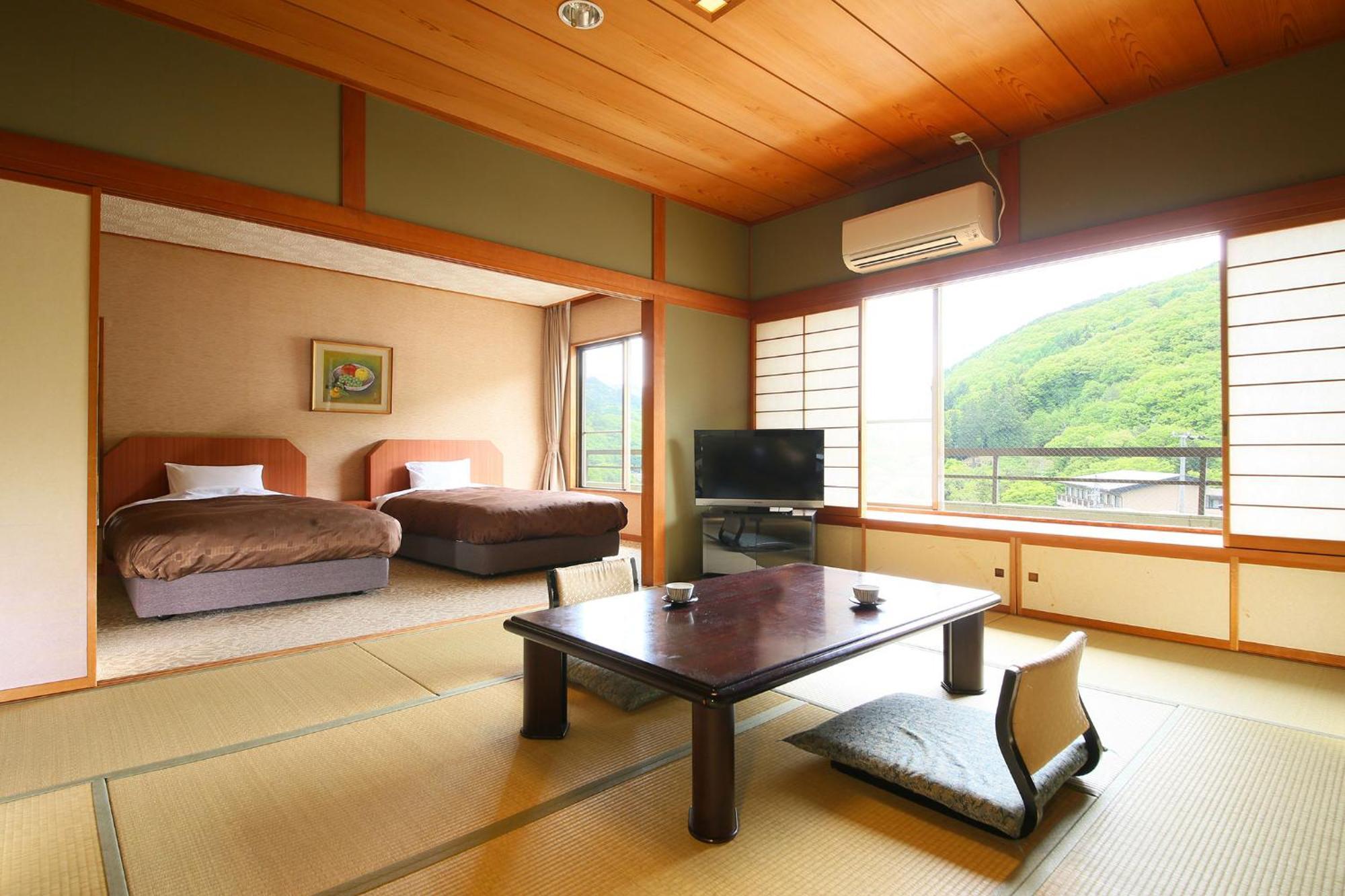 Ooedo Onsen Monogatari Shinshu Kakeyu Hotel Ueda Exterior foto